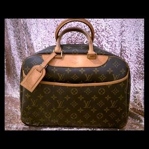 Louis Vuitton Deuaville vintage handbag.
